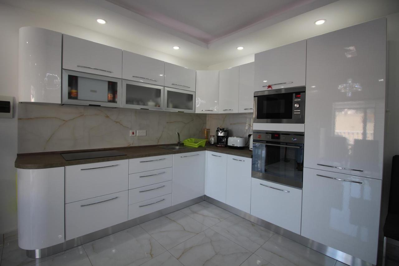 Bf Residence 세인트폴스베이 외부 사진